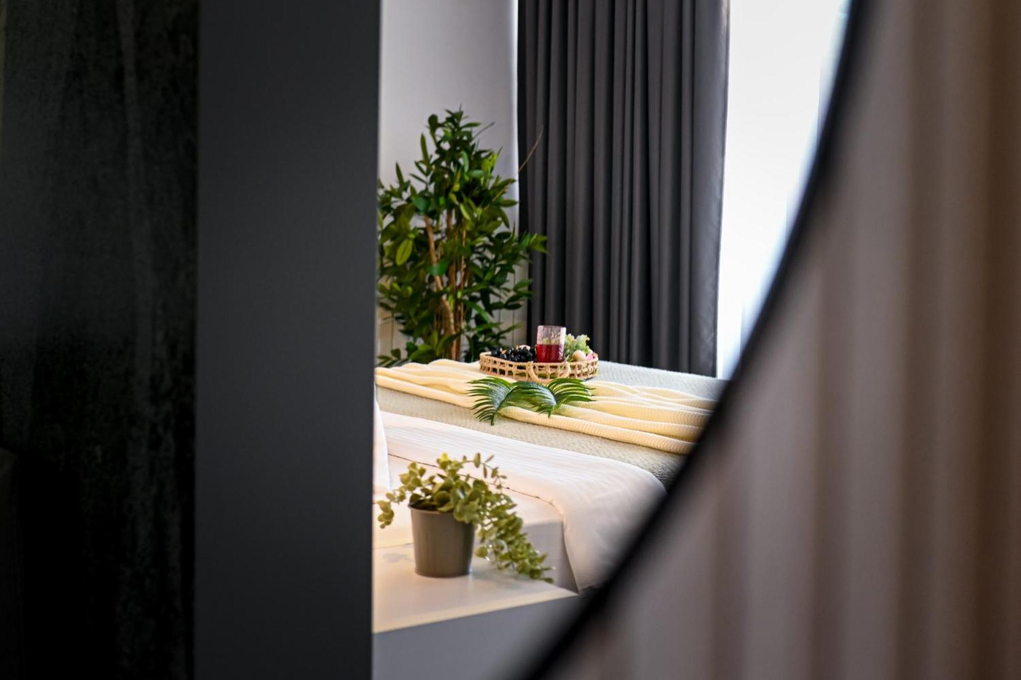 Urban Elegance - Stylish Central Accommodation ブカレスト 部屋 写真