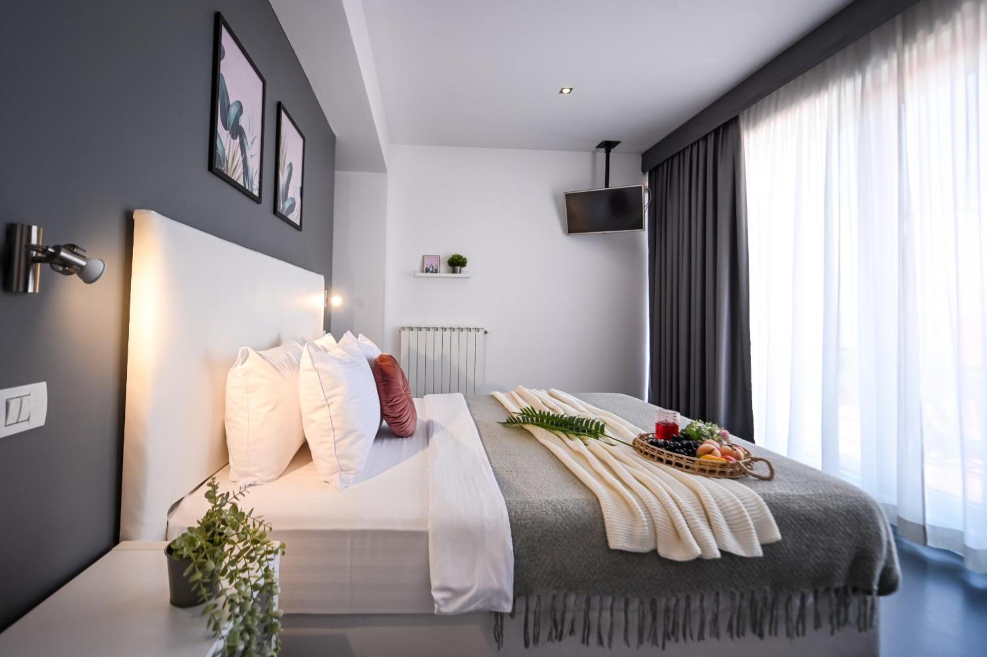 Urban Elegance - Stylish Central Accommodation ブカレスト 部屋 写真