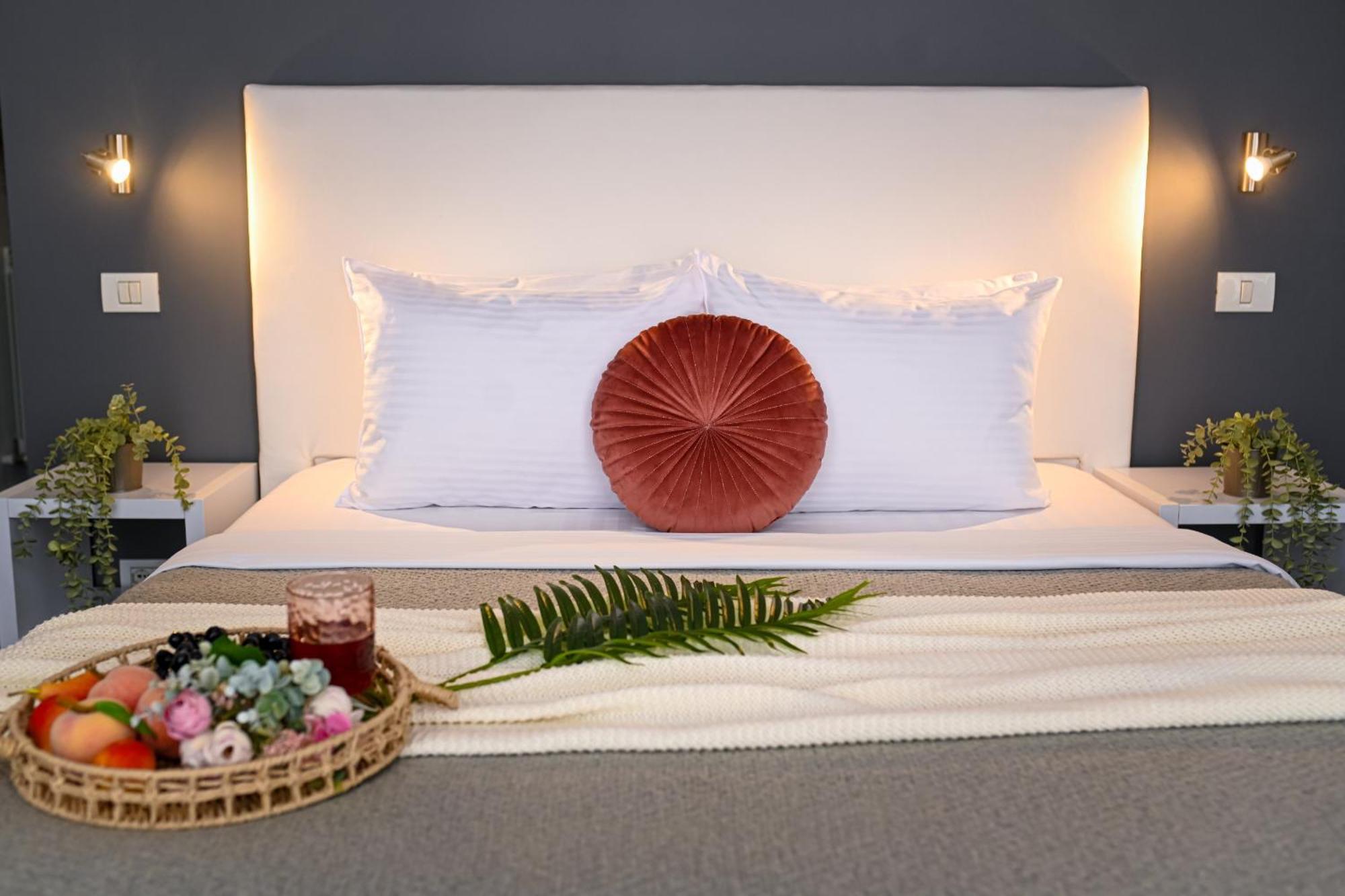 Urban Elegance - Stylish Central Accommodation ブカレスト 部屋 写真