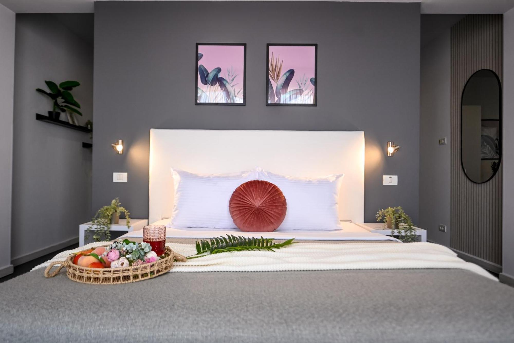 Urban Elegance - Stylish Central Accommodation ブカレスト 部屋 写真