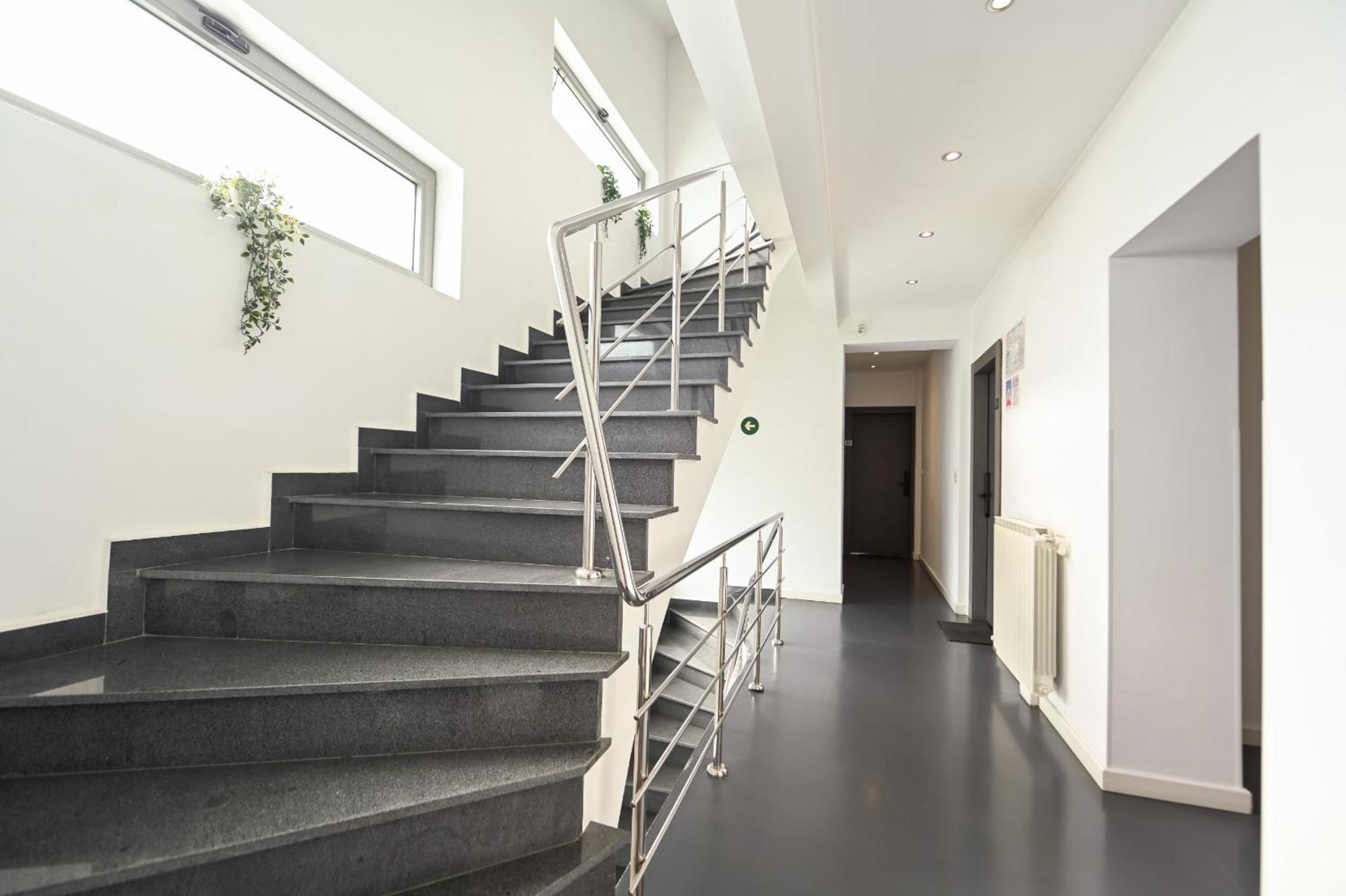 Urban Elegance - Stylish Central Accommodation ブカレスト エクステリア 写真